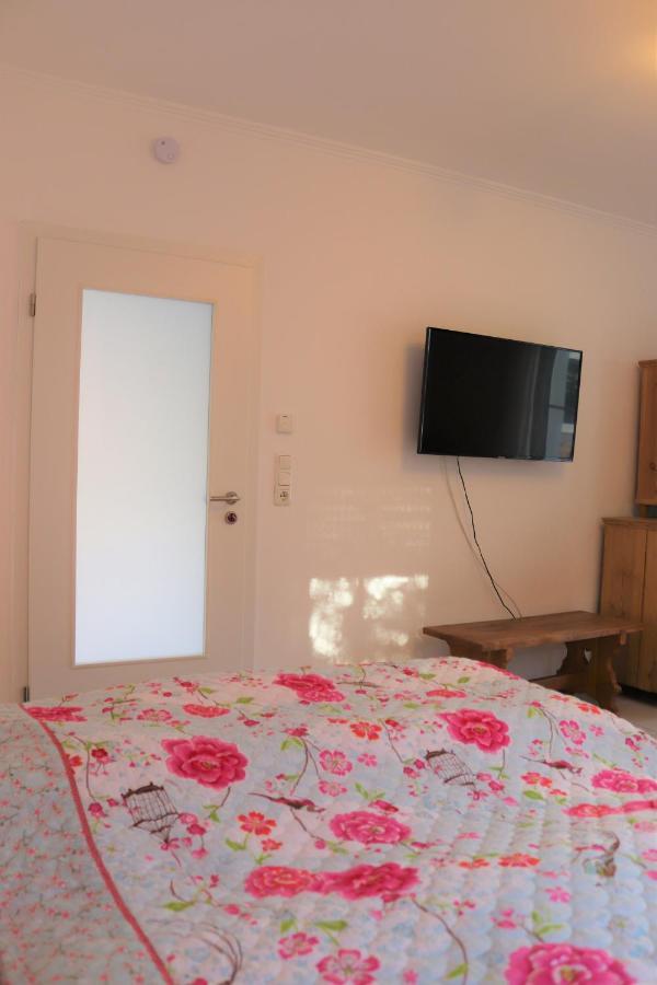 Schoene Ferienwohnung Vor Den Toren Pullman Citys Zwei Aicha vorm Wald Bagian luar foto
