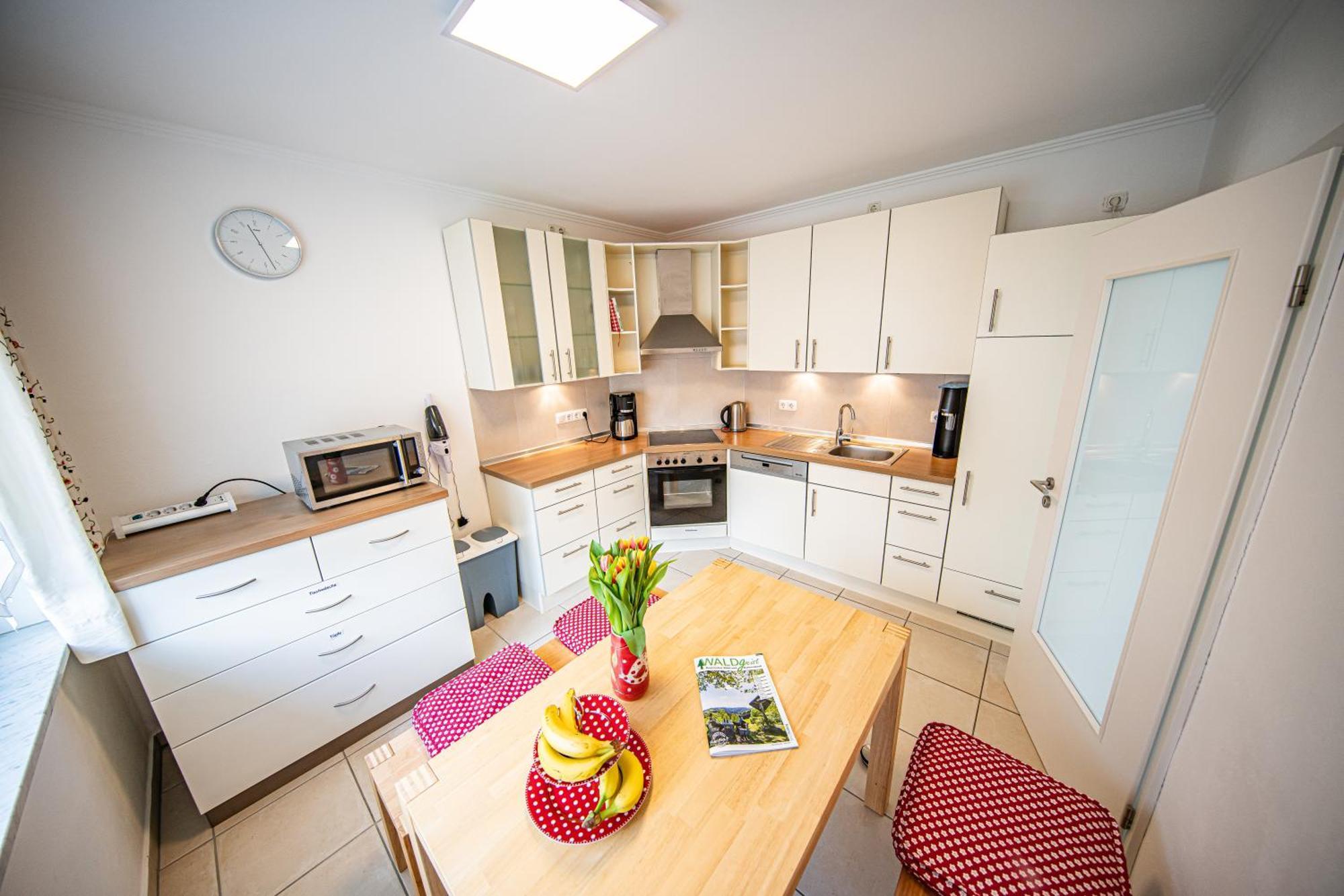 Schoene Ferienwohnung Vor Den Toren Pullman Citys Zwei Aicha vorm Wald Bagian luar foto